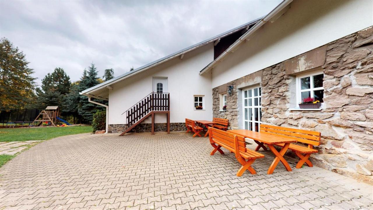 Pension U Sebastiana Hodousice Екстериор снимка